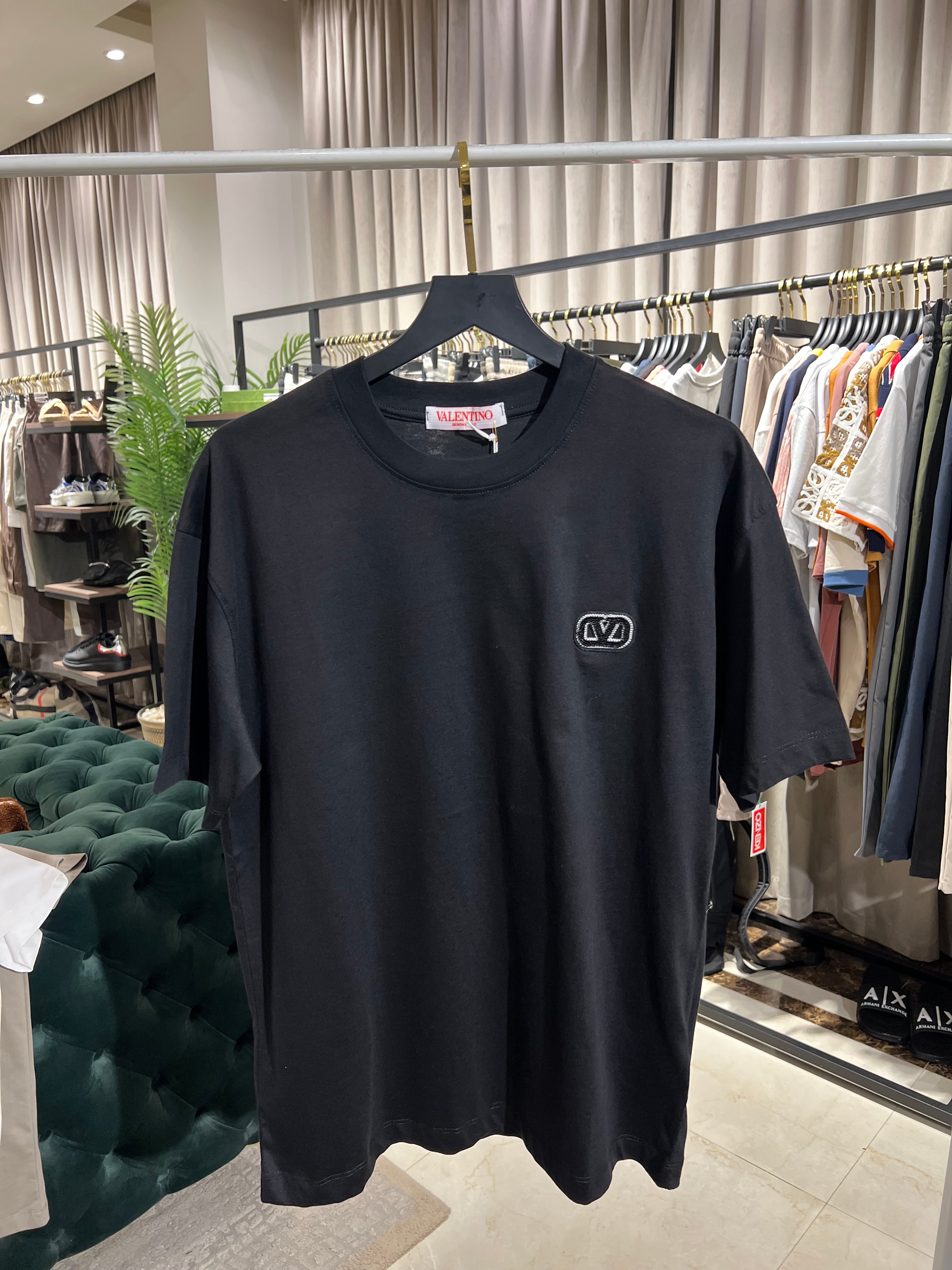 VALENTINO T-SHIRT