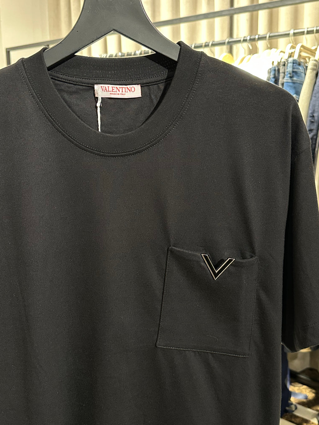 T-SHIRT VALENTINO