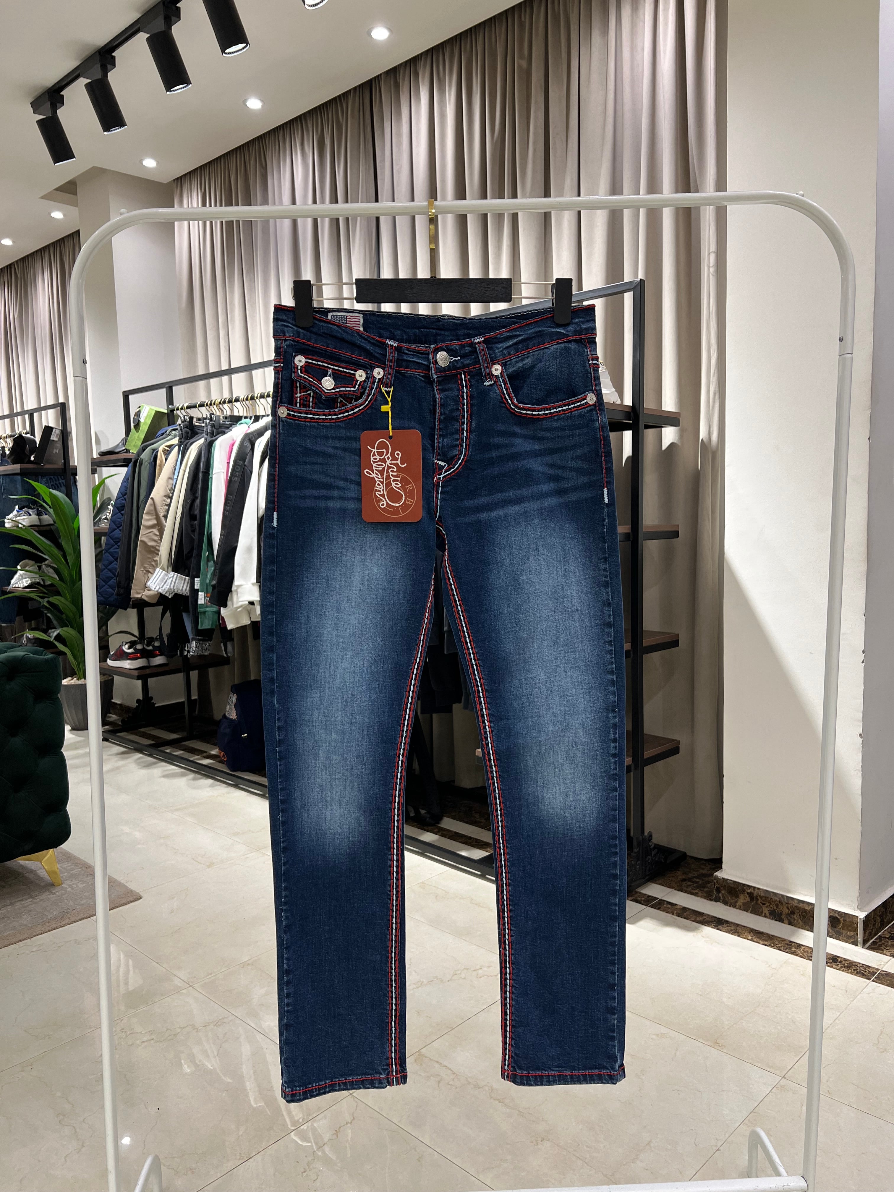 TRUE RELIGION JEANS